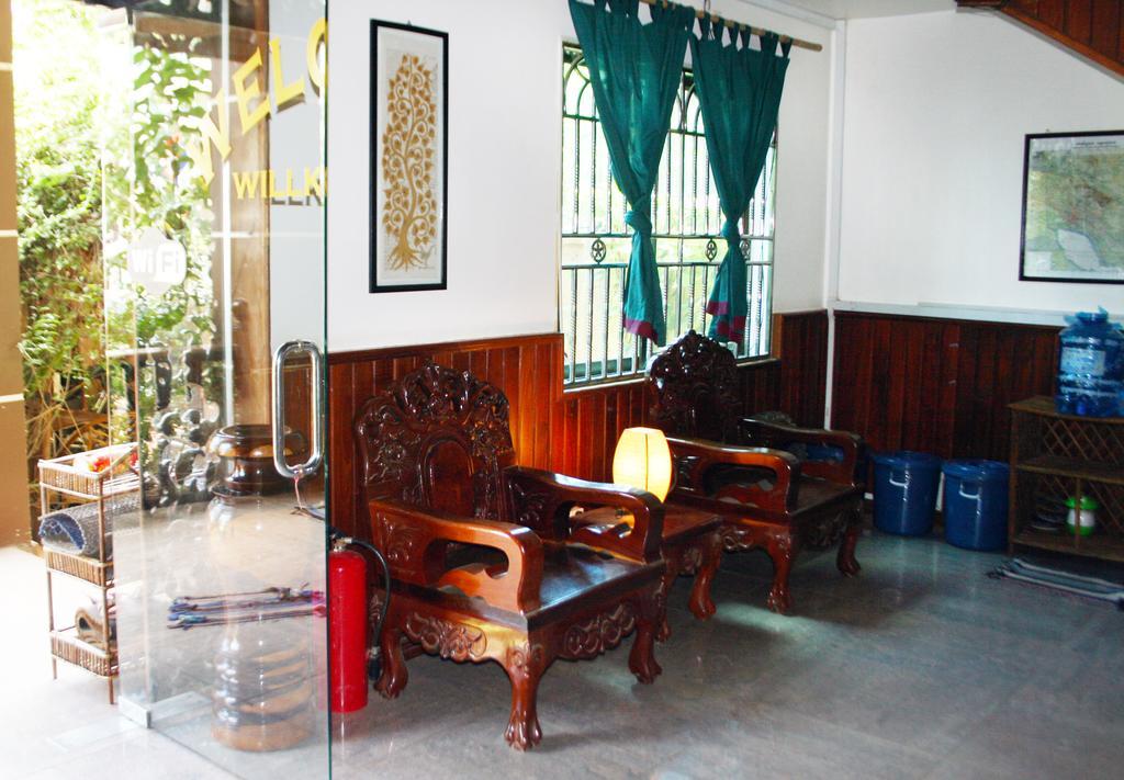 Firefly Guesthouse - The Berlin Angkor Siem Reap Eksteriør bilde