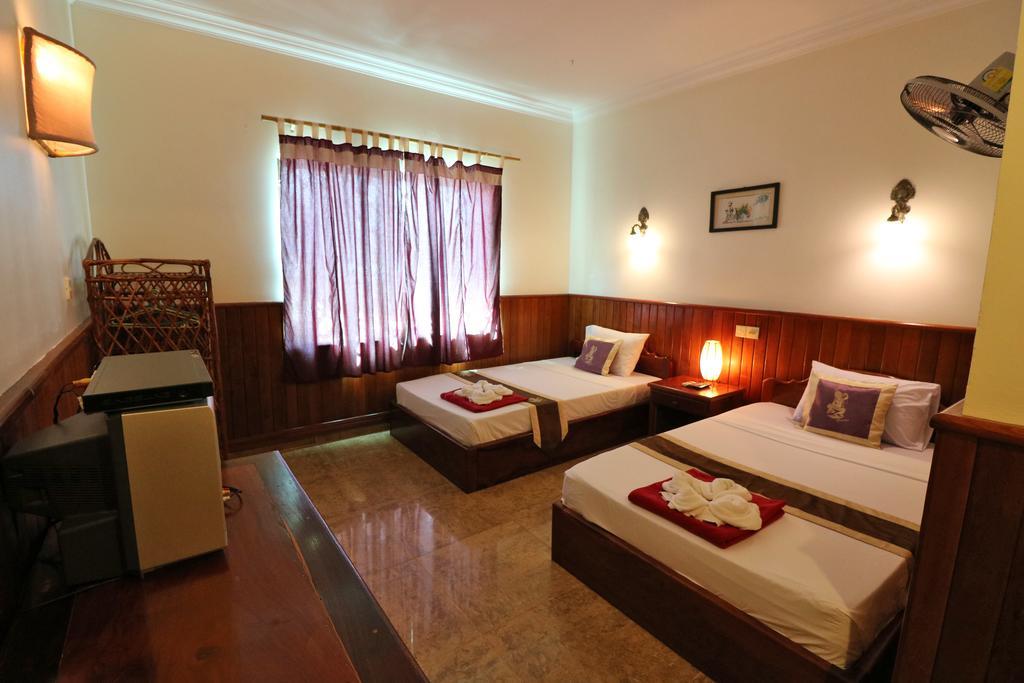 Firefly Guesthouse - The Berlin Angkor Siem Reap Eksteriør bilde