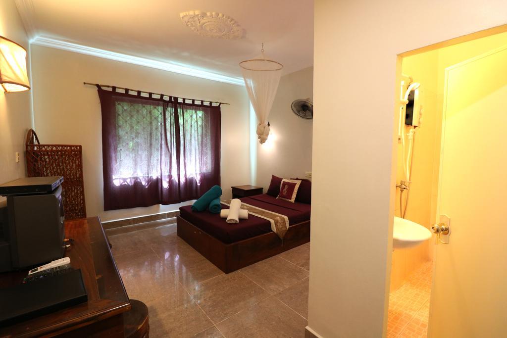 Firefly Guesthouse - The Berlin Angkor Siem Reap Eksteriør bilde