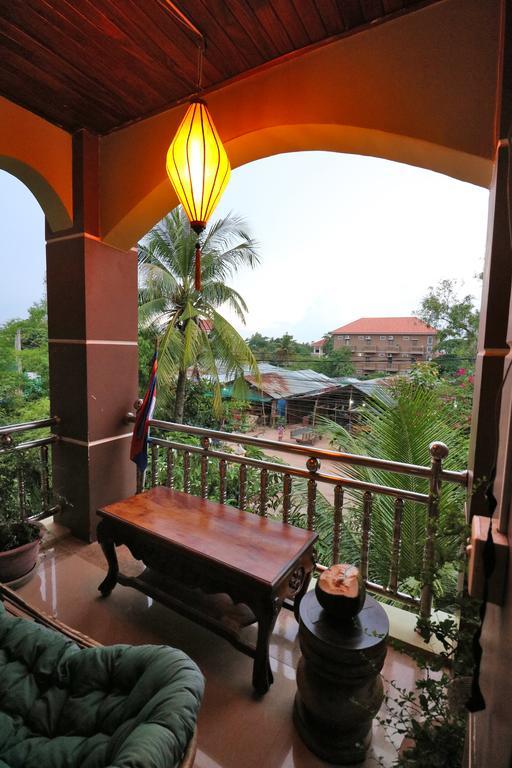 Firefly Guesthouse - The Berlin Angkor Siem Reap Eksteriør bilde