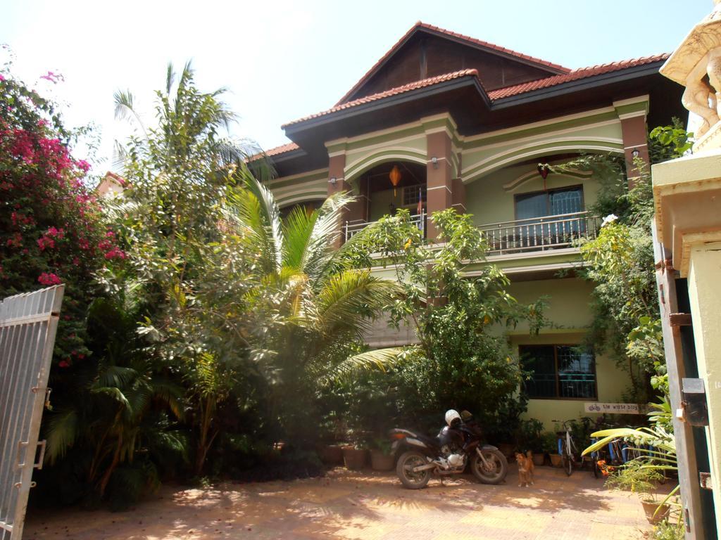 Firefly Guesthouse - The Berlin Angkor Siem Reap Eksteriør bilde