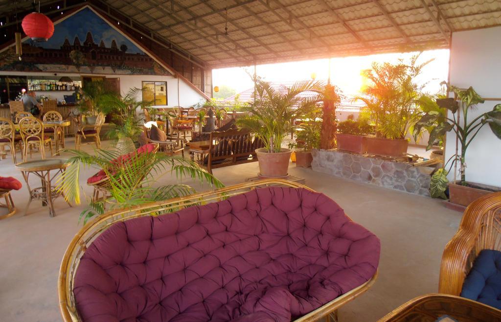 Firefly Guesthouse - The Berlin Angkor Siem Reap Eksteriør bilde