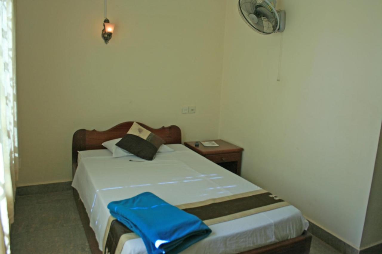 Firefly Guesthouse - The Berlin Angkor Siem Reap Eksteriør bilde