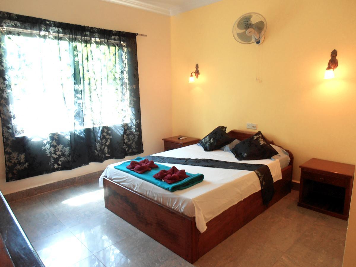 Firefly Guesthouse - The Berlin Angkor Siem Reap Eksteriør bilde