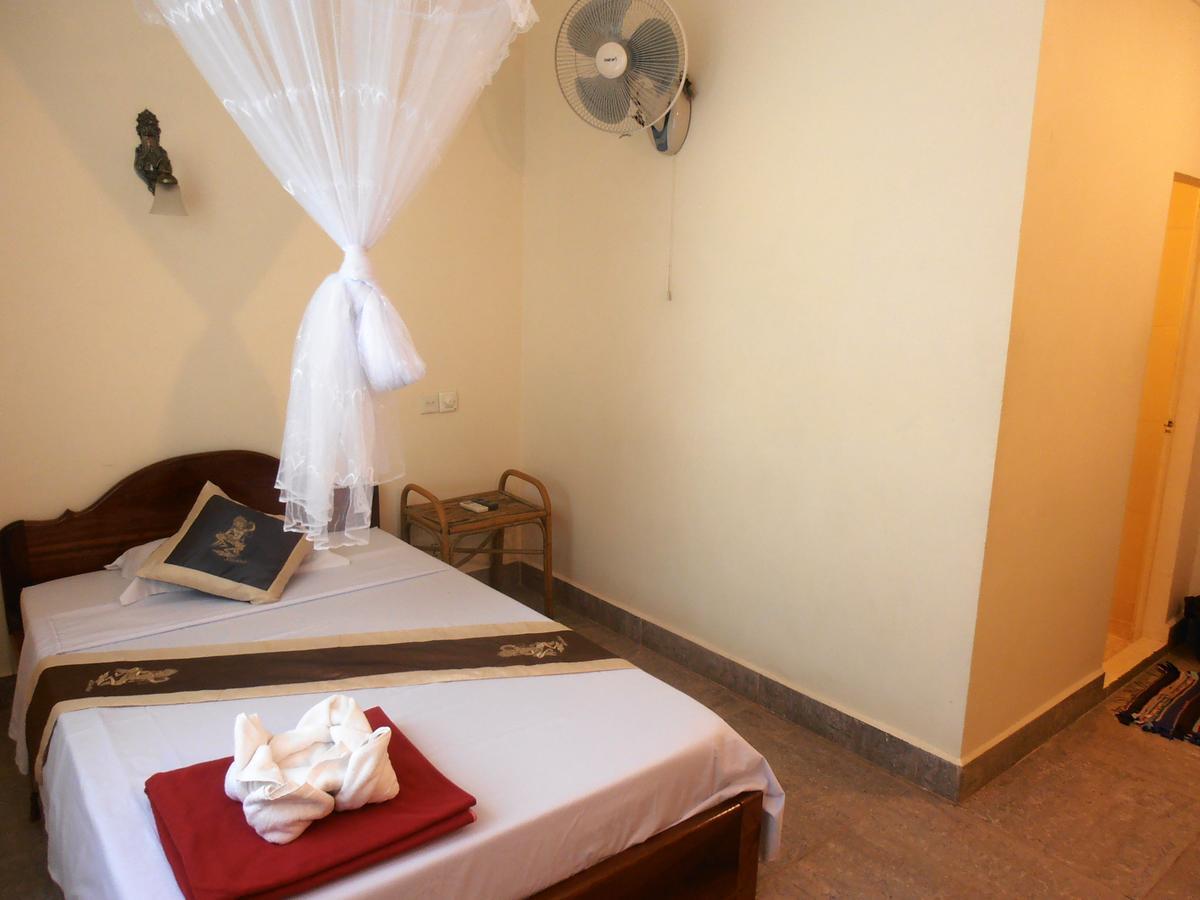 Firefly Guesthouse - The Berlin Angkor Siem Reap Eksteriør bilde